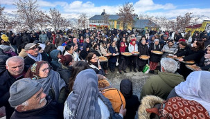 2 bin 100 rakımlı dağın eteğinde düzenleniyor, yoğun ilgi