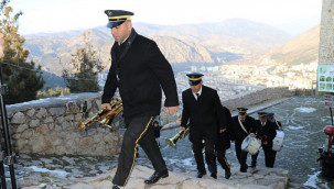 161 yıllık gelenek, kaledeki ses şehirden duyuluyor