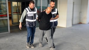 3 ayrı eve molotofkokteyli atan saldırganlar aile üyesi çıktı