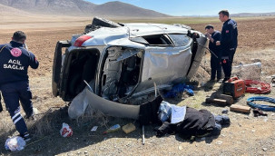 Karaman'da takla atan otomobilde Fadime Baykal öldü