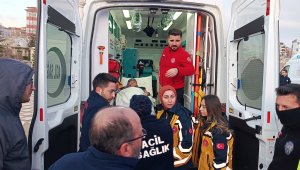 Karaman'da otomobil ile ambulans çarpıştı: 3 yaralı
