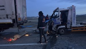 Kazada 1'i ağır, 3 yaralı