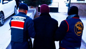 Üniversite öğrencilerine faizle borç vermişler