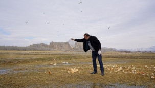 Faki Teyran'dan ilham aldı, 17 yıldır aksatmıyor