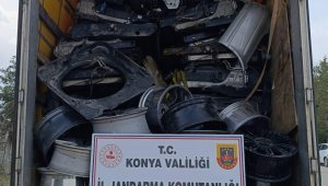 Konya'da 15 milyonluk kaçak otomotiv parçası ele geçirildi