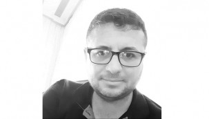 Park halindeki minibüste ölü bulundu