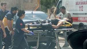 Karaman'da kamyona çarpan otomobilin sürücüsü yaralandı