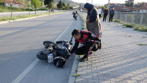 Motosikletteki üniversite öğrencisinin bacağı koptu