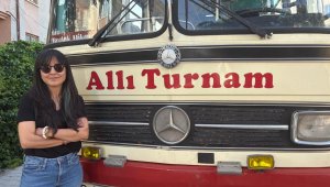 'Allı Turnam' ile 3 yıldır Anadolu'yu geziyor