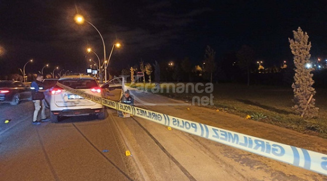 Havalimanına giderken otomobille önü kesilip, tabancayla vuruldu