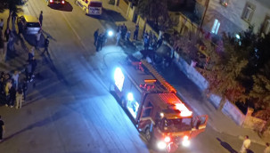 Karaman'da park halindeki araç alev aldı