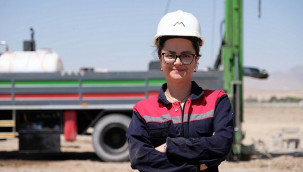 'Sen mi makine kullanacaksın' dediler, inat edip sondör oldu