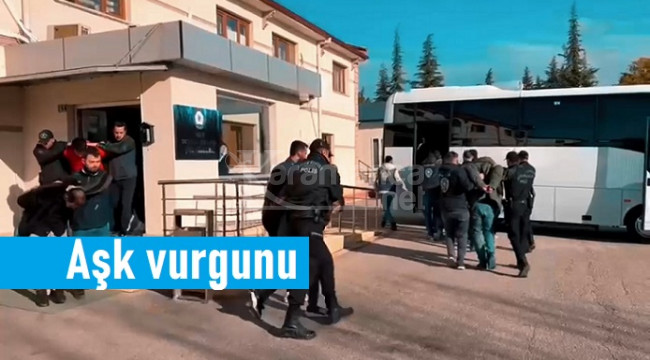 ''Aşık edeceğiz'' diyerek yüzbinleri dolandırmışlar!