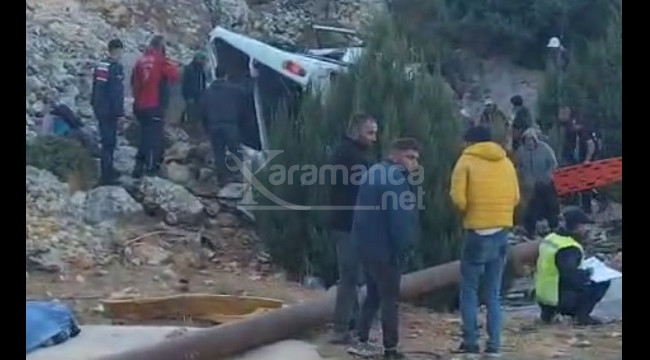 Minibüs şarampole yuvarlandı: 4 ölü, 14 yaralı