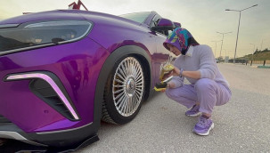 Her yerde mor görmek istiyor!