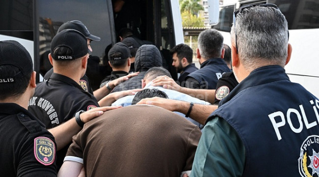 Hesaplarında 7,6 milyar işlem hacmi gerçekleşen 17 kişi tutuklandı