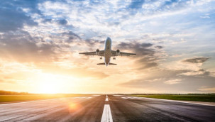 Hükümet kapalı olunca 1700'den fazla uçuş iptal edildi