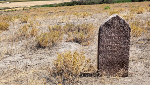 Köy mezarlığı yerine höyüğe gömüldü, Güllü Ayşa'nın öyküsü