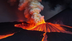 Sakurajima Yanardağı'nda patlama