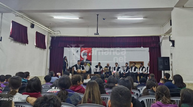 İstiklal Ortaokulu'nda Şeb-i Arus gecesi duygulandırdı