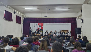 İstiklal Ortaokulu’nda Şeb-i Arus gecesi duygulandırdı