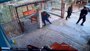 Ortaokul öğrencisi, okul müdürünü tüfekle vurdu