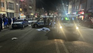 Otomobilin çarptığı kayınvalide ile gelin öldü