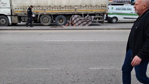 TIR'ın altında kalan kadın öldü