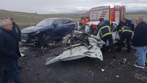 Otomobillerin kazasında Muhittin Karaca öldü