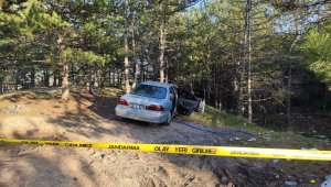 Park halindeki otomobilde ölü bulundu