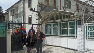 Konya'da 3.2 büyüklüğündeki depremin ardından 2 bina tahliye edildi