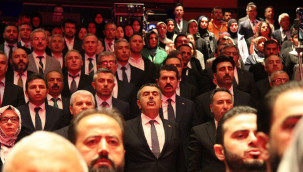 Bakan Tekin: Evlatlarımızı ekranların insafına terk etmemeliyiz