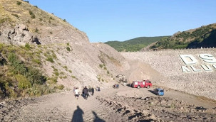 Dere yatağına yuvarlandı: 3 ölü, 3 yaralı