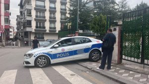 Boşanma aşamasındaki eşini bıçakla ağır yaraladı