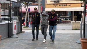 Arkadaşını bıçaklayıp öldüren şüpheli tutuklandı