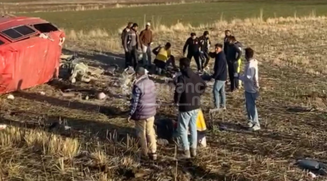 Kulu'da işçi servis minibüsü devrildi: 6 yaralı
