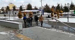 Karaman'da evleri aranan şahıslar adliyede