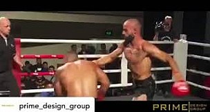 Karamanlı boksörün rakibini karantinaya gönderdiği anlar